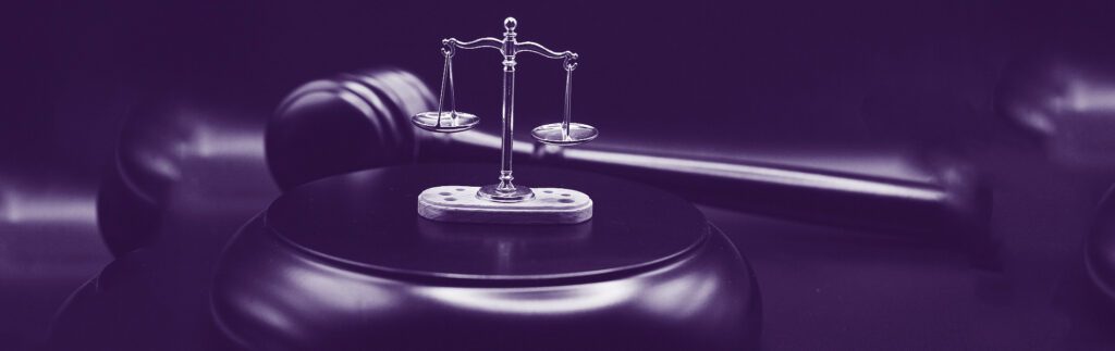 Curator werkt niet mee tegen misbruik van bevoegdheid door Koos Dortland